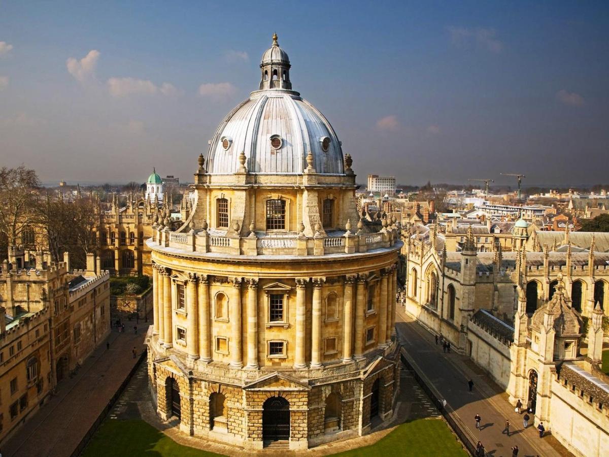 An Entire 2Beds, 2Bathrooms, Free Wifi, Free Parking, Risinghurst, Oxford Luaran gambar